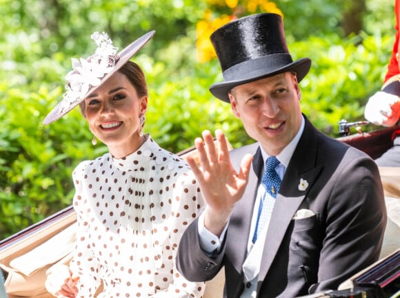Le prince William et Kate Middleton lors du quatrième jour de la Royal Ascot à l'hippodrome d'Ascot dans le Berkshire, Royaume Uni, le 17 juin 2022.