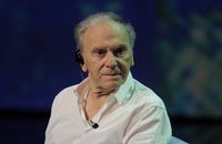 Obsèques de Jean-Louis Trintignant : Nadine et Marianne Hoepfner, ses deux femmes soudées dans l'épreuve