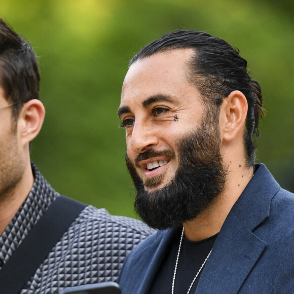 Ed Westwick et Taylor Chiche à la soirée Montblanc au Palais Galliera à Paris le 22 juin 2022. Pierre Perusseau / Bestimage 
