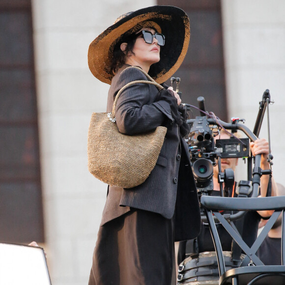 Isabelle Adjani - Arrivées au défilé de mode Hommes printemps-été "AMI" au Sacré Coeur à Paris. Le 23 juin 2022 © Veeren-Christophe Clovis / Bestimage 