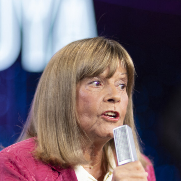 Exclusif - Chantal Goya - Tournage de l'émission "La Fine Equipe de Pierre Palmade", diffusée le 25 juin sur France 2 © Cyril Moreau-Tiziano Da Silva / Bestimage