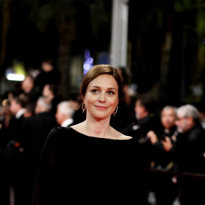 Nathalie Péchalat - Montée des marches du film "Novembre" lors du 75ème Festival International du Film de Cannes, le 22 mai 2022. © Dominique Jacovides / Bestimage