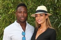Ariane Brodier fond en larmes dans les bras de son compagnon Fulgence Ouedraogo, grosse émotion !