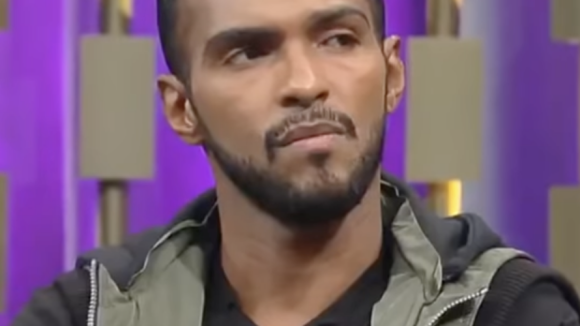 Un footballeur brésilien annonce sa bisexualité et marque l'histoire de son pays