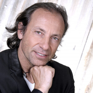 Portrait de Philippe Candeloro, lors de l'enregistrement de l'émission "Chez Jordan". Le 13 juin 2022 © Cédric Perrin / Bestimage
