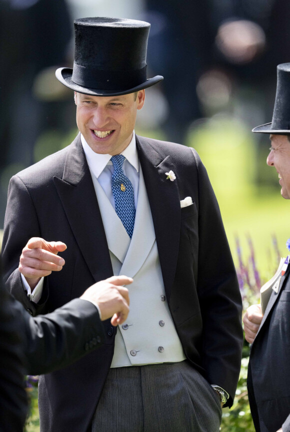 Le prince William, duc de Cambridge, lors du quatrième jour de la Royal Ascot 2022 à l'hippodrome d'Ascot dans le Berkshire, Royaume Uni, le 17 juin 2022.