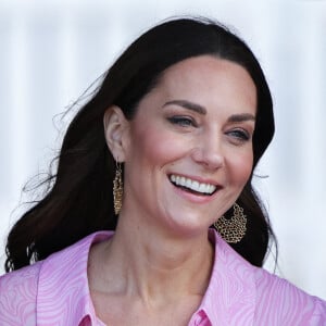 Catherine (Kate) Middleton, duchesse de Cambridge, visite l'église évangélique Daystar Abaco aux Bahamas, pour en savoir plus sur l'impact de l'ouragan Dorian en 2019 et pour voir comment les communautés sont encore en cours de reconstruction, le huitième jour de leur tournée dans les Caraïbes au nom de la Reine pour marquer son jubilé de platine. Abaco, le 2022. 