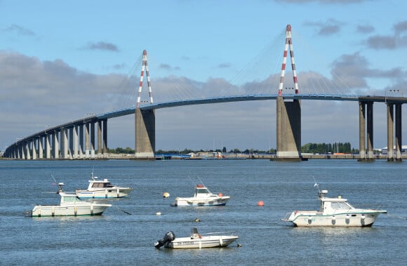 Le pont de Saint-Nazaire franchissant l'estuaire de la Loire vu depuis Saint-Brevin-les-Pins. (photo d'illustration)