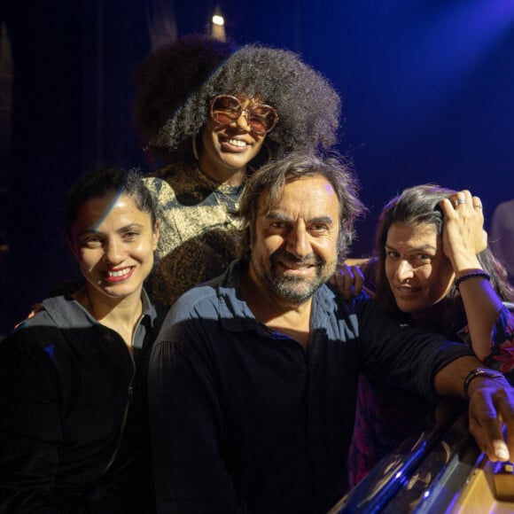 China Moses, André Manoukian, Elise Boghossian (fondatrice de EliseCare) - Concert solidaire au profit des enfants de la guerre "Ensemble" à l'Olympia à Paris le 4 juillet 2022. © Anthony Mkrtchian via Bestimage 