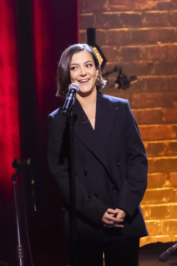 Camille Lellouche sur le plateau de l'émission "On Est En Direct" à Paris, le 11 décembre 2021. © Jack Tribeca/Bestimage