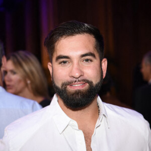 Kendji Girac - Soirée de lancement du magazine Oniriq à l'hôtel Plaza Athénée à Paris le 26 juin 2022. Le magazine Oniriq, nouveau magazine de l'excellence, édité par 360 Business Media, arrive en kiosque le 23 juin. © Rachid Bellak/Bestimage 