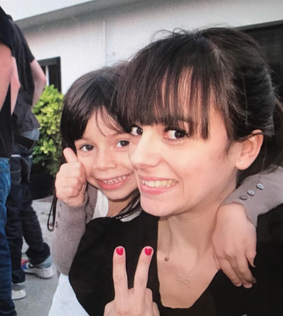 Alizée et sa fille Annily.