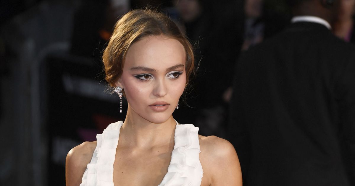 Lily-Rose Depp à la première du film Netflix's The King lors de la