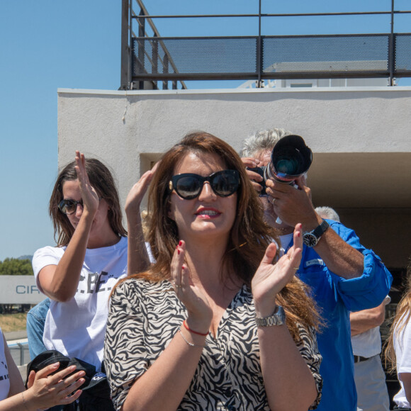 Marlène Schiappa, secrétaire d'Etat, chargée de l'Économie sociale et solidaire et de la Vie associative, Nami Isackson, Léna Simonne 1000 euros pour "Réseau entourage", Joséphine Draï et Charlotte Gabris - Deuxième édition du challenge caritatif "Talon Pointe Saison 2 / Can-Am" sur le circuit Paul Ricard au Castellet, France, le 9 juillet 2022. © Patrick Carpentier/Bestimage 