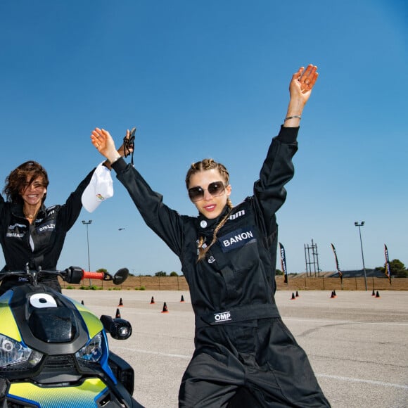 Sandra Sisley, Tristane Banon et Melococo (Mélody Coco) - Deuxième édition du challenge caritatif "Talon Pointe Saison 2 / Can-Am" sur le circuit Paul Ricard au Castellet, France, le 8 juillet 2022. © Patrick Carpentier/Bestimage 