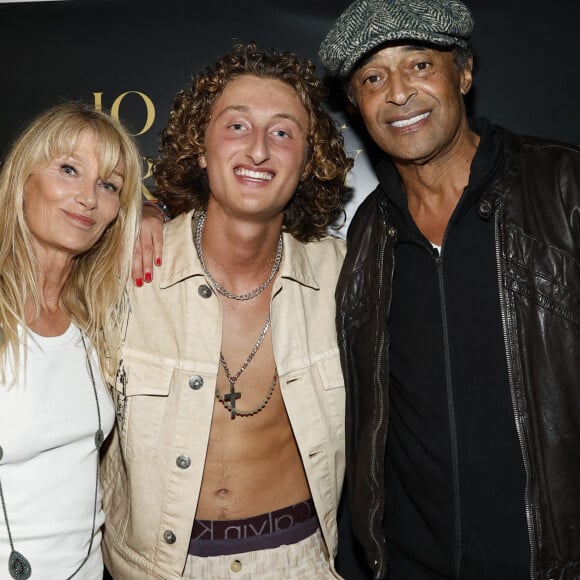 Exclusif - Prix spécial - No web - Joalukas Noah avec ses parents, Isabelle Camus et Yannick Noah lors de la soirée d'anniversaire de Joalukas Noah, fils de Yannick Noah et Isabelle Camus, pour ses 18 ans à Paris le 10 juin 2022. © Cyril Moreau / Bestimage  Exclusive - No web en Suisse / Belgique Joalukas Noah, son of Yannick Noah and Isabelle Camus, celebrates his 18th birthday in Paris on june 10th 2022 
