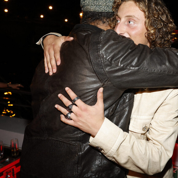 Exclusif - Prix spécial - No web - Joalukas Noah avec son père Yannick Noah lors de la soirée d'anniversaire de Joalukas Noah, fils de Yannick Noah et Isabelle Camus, pour ses 18 ans à Paris le 10 juin 2022. © Cyril Moreau / Bestimage  Exclusive - No web en Suisse / Belgique Joalukas Noah, son of Yannick Noah and Isabelle Camus, celebrates his 18th birthday in Paris on june 10th 2022 