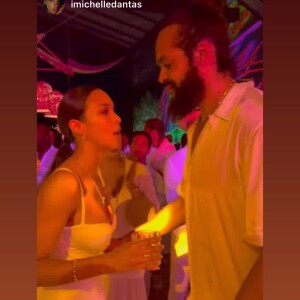 Fête en blanc pour le mariage de Joakim Noah et Lais Ribeiro.