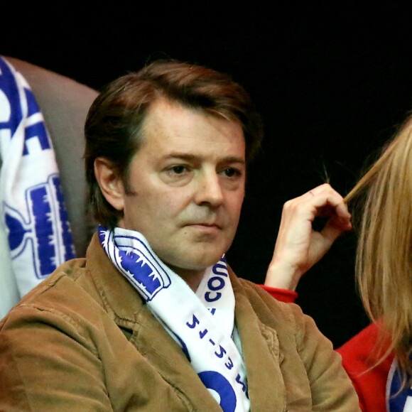 François Baroin et Michèle Laroque - People à la finale de la Coupe Davis au Stade Pierre Mauroy de Lille Métropole. Match en double remporté par la Suisse face à la France le 22 novembre 2014 