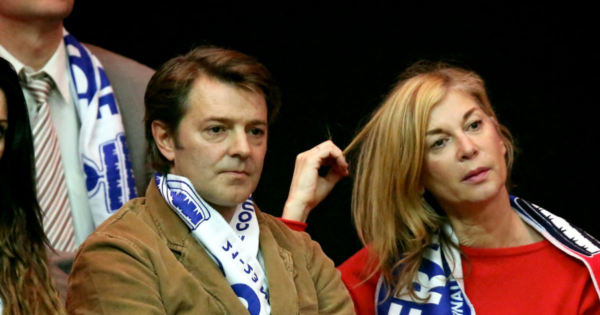 François Baroin et Michèle Laroque People à la finale de la Coupe Davis au Stade Pierre Mauroy François Baroin et Michèle Laroque People à la finale de la Coupe Davis au Stade Pierre Mauroy