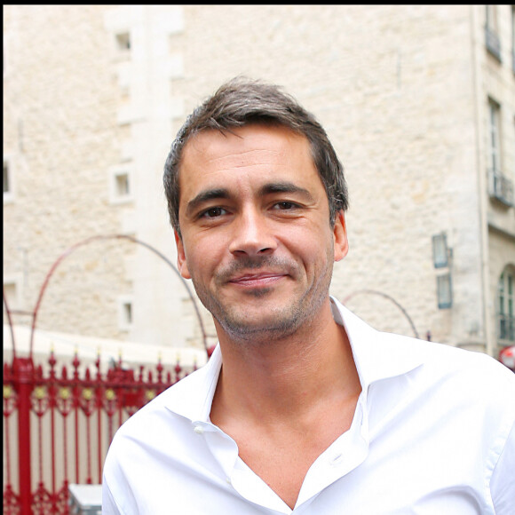OLIVIER MINNE - CONFERENCE DE PRESSE DE RENTREE 2006-2007 DE AU CIRQUE D' HIVER BOUGLIONE A PARIS