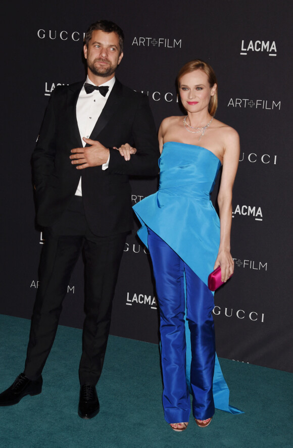 Joshua Jackson et sa compagne Diane Kruger lors du Gala "The LACMA 2015 Art+Film" en l'honneur de James Turrell et Alejandro Inarritu à Los Angeles, le 7 novembre 2015.
