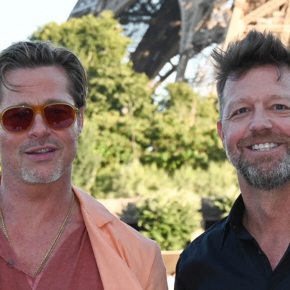 Brad Pitt et David Leitch - Photocall du film "Bullet Train" sur le bateau-mouche "L'Excellence" au Port Debilly à Paris. Le 16 juillet 2022 © Coadic Guirec / Bestimage 