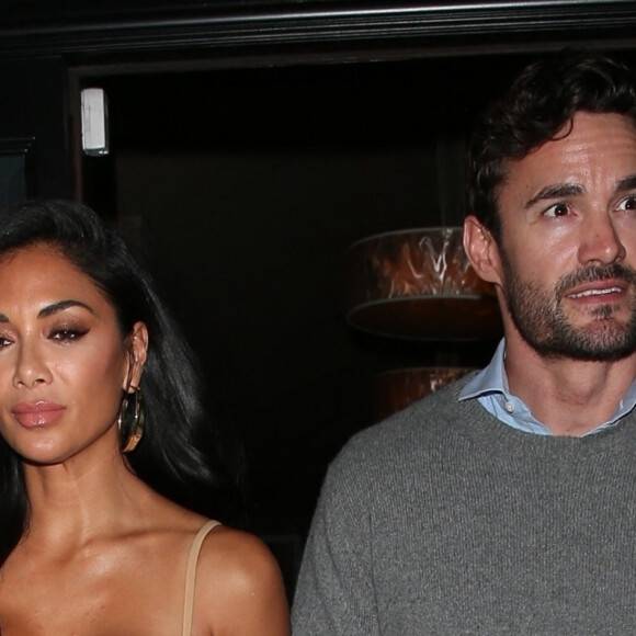 Nicole Scherzinger et son nouveau compagnon Thom Evans quittent le restaurant "Craig's" à Los Angeles, le 7 janvier 2020.