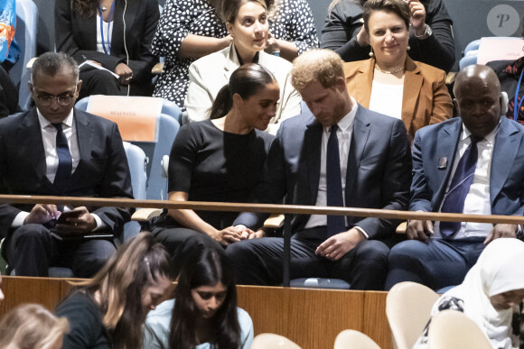 Le prince Harry, duc de Sussex et Meghan Markle, duchesse de Sussex, lors de la célébration du "Nelson Mandela International Day" au siège de l'ONU à New York. Le Prix Nelson Mandela des Nations Unies 2020 a été décerné à Mme Marianna V. Vardinoyannis de Grèce et au Dr Morissanda Kouyate de Guinée. New York, le 18 juillet 2022.