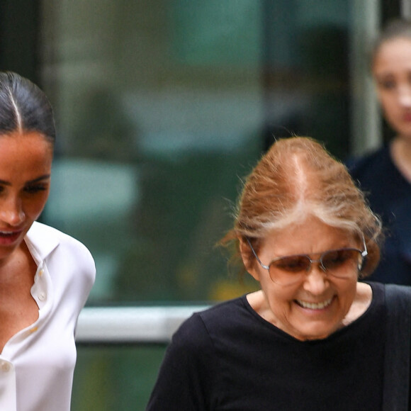 Meghan Markle, duchesse de Sussex, et l'icône féministe Gloria Steinem se sont rencontrées à New York. Meghan Markle a révélé dans une récente interview qu'elle pourrait faire équipe avec Steinem pour rallier le soutien à l'amendement sur l'égalité des droits. New York, le 18 juillet 2022.
