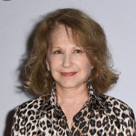 Nathalie Baye lors de l'avant première de Downton Abbey 2 : Une nouvelle ère au cinéma Gaumont Champs-Élysées Marignan à Paris le 19 avril 2022 © Giancarlo Gorassini / Bestimage