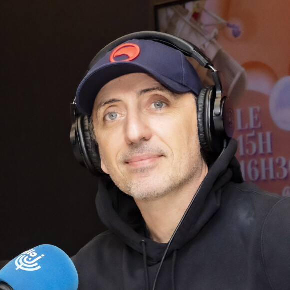 Exclusif - Gad Elmaleh invité de CS Cohen sur Radio J à Paris. © Jack Tribeca / Bestimage