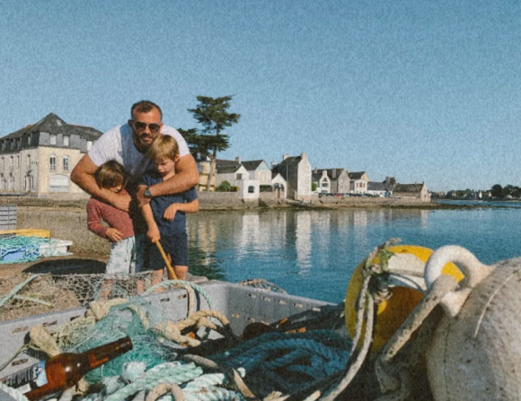 Mélanie Maudran passe ses vacances en Bretagne avec sa famille - Instagram