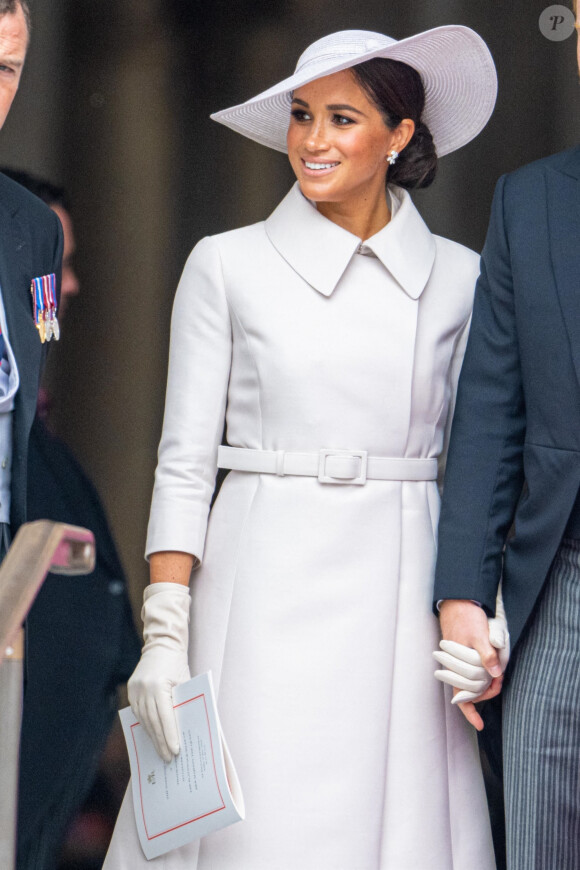 Meghan Markle, duchesse de Sussex - Les membres de la famille royale et les invités lors de la messe célébrée à la cathédrale Saint-Paul de Londres, dans le cadre du jubilé de platine (70 ans de règne) de la reine Elisabeth II d'Angleterre. Londres, le 3 juin 2022.