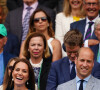 Le prince William, duc de Cambridge, et Catherine (Kate) Middleton, duchesse de Cambridge, dans les tribunes du tournoi de Wimbledon, le 5 juillet 2022.