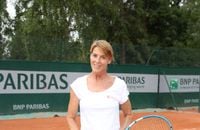 Nathalie Simon mariée à Tanguy : rare photo du couple, en plein bisou après une victoire !