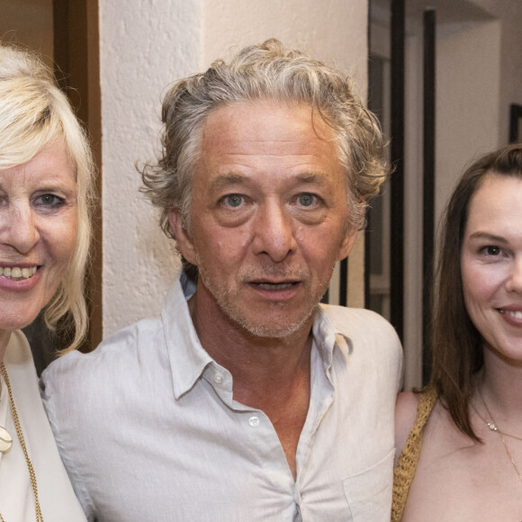 Exclusif - Chantal Ladesou et sa fille Clémence, Nicolas Briançon - 38e édition du Festival de Ramatuelle, le 3 août 2022. © Cyril Bruneau/ Festival de Ramatuelle/Bestimage