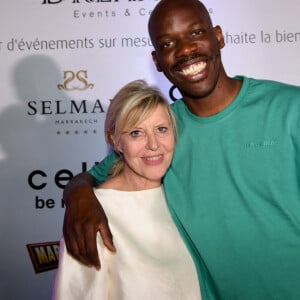 Jean-Pascal Zadi et Chantal Ladesou lors d'un after show pendant les Marrakech du Rire à l'hôtel Selman, le 17 juin 2022. © Rachid Bellak / Bestimage