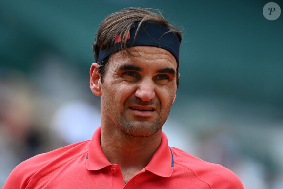 Roger Federer - Roger Federer bat le Croate Marin Cilic (6-2, 2-6, 7-6 [4], 6-2) au 2 ème tour des Internationaux de France de tennis de Roland Garros, le 3 juin 2021. © Chryslene Caillaud / Panoramic / Bestimage