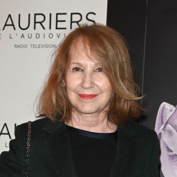 Nathalie Baye - 27ème cérémonie des Lauriers de l'Audiovisuel au théâtre Marigny à Paris le 21 février 2022. © Coadic Guirec/Bestimage