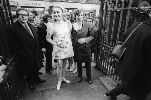 Roman Polanski et Sharon Tate lors de leur mariage à Londres en 1968