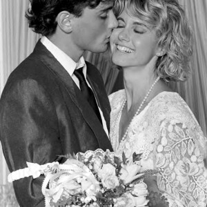 Olivia Newton-John et son époux Matt Lattanzi en 1984.