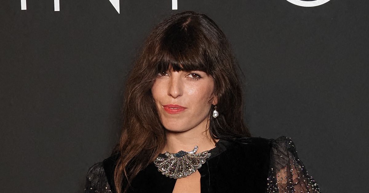 Lou Doillon shows off her figure after childbirth: postpartum photo uninhibited