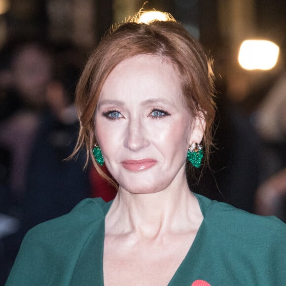 J.K. Rowling - Avant première mondiale du film "Les animaux fantastiques : Les crimes de Grindelwald" au cinéma UGC Bercy à Paris le 8 novembre 2018. © Cyril Moreau/bestimage 