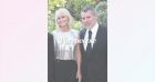 Laeticia Hallyday en robe moulante et grosses boucles d'oreilles, pour organiser un sacré tournoi !