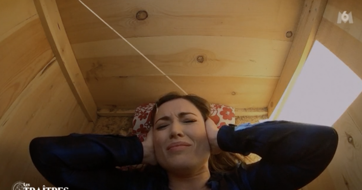 Elsa Esnoult prise de panique dans l'émission Les Traîtres sur M6 ...