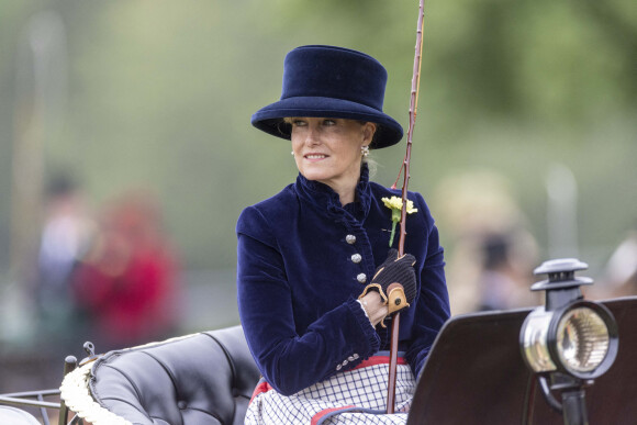 Sophie Rhys-Jones, comtesse de Wessex, et sa fille Louise Mountbatten-Windsor (Lady Louise Windsor) participent au "Champagne Laurent-Perrier Meet of The British Driving Society" au château de Windsor, en marge du Royal Windsor Show, le 15 mai 2022. 