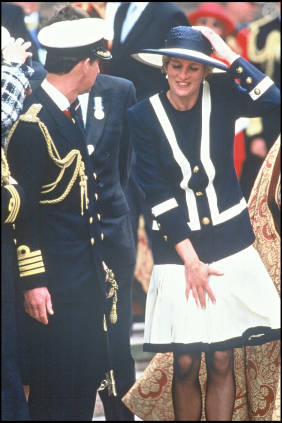 Lady Diana et le Prince Charles à Liverpool