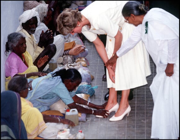 La Princesse Diana en visite en Inde