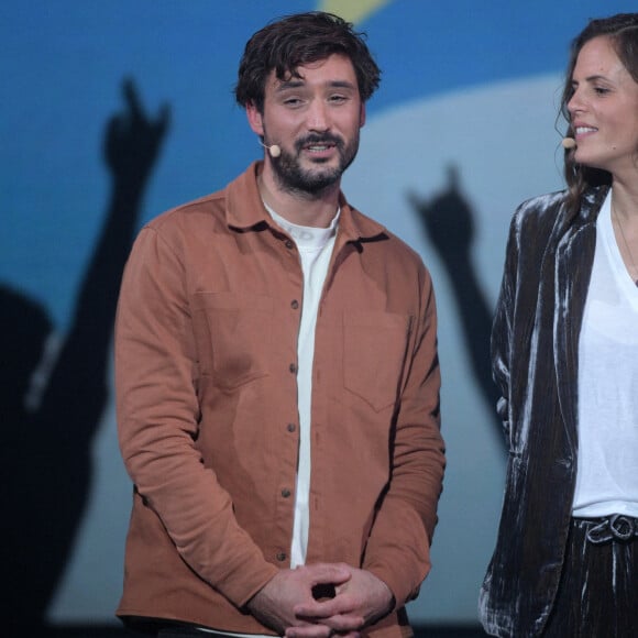 Jérémy Frérot, Laure Manaudou - Enregistrement de l'émission "La Chanson secrète 11" à Paris, diffusée le 24 juin sur TF1. © Cyril Moreau / Bestimage 